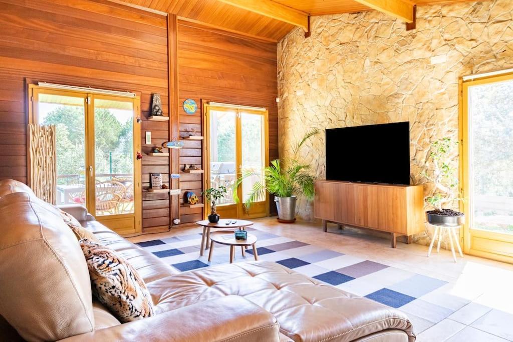 הוילה Minde Wooden House מראה חיצוני תמונה
